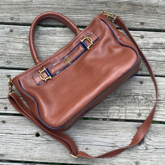 Tory Burch Handbags - Tory Burch Purse